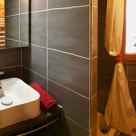 Apartment Appt Aux Gets Avec Balcon, Cheminee Et Wi-fi - Pres Des Telecabines ! - Fr-1-671-71 *